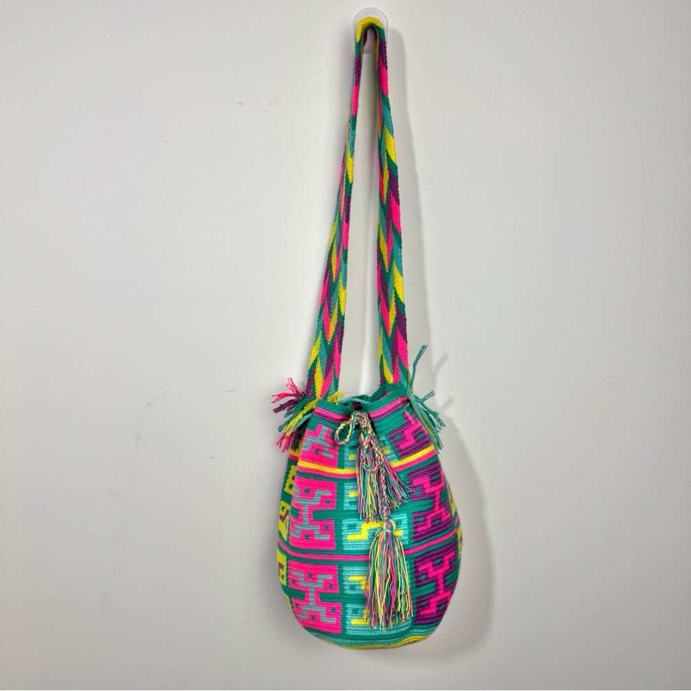 Authentic Wayuu boho bucket Crossbody bag hand woven cotton Multicolor - Picture 4 of 11